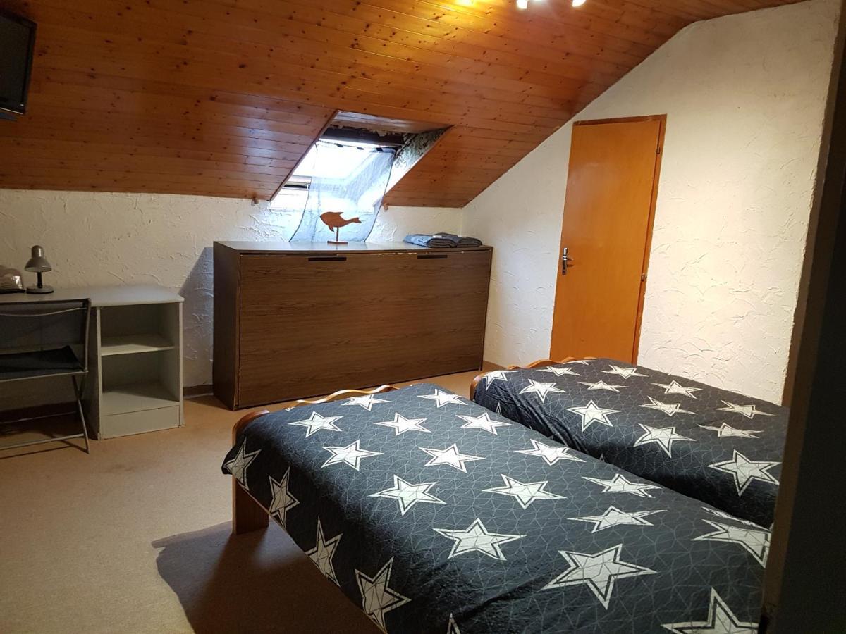 Hotel De La Gare, Vendlincourt Kültér fotó